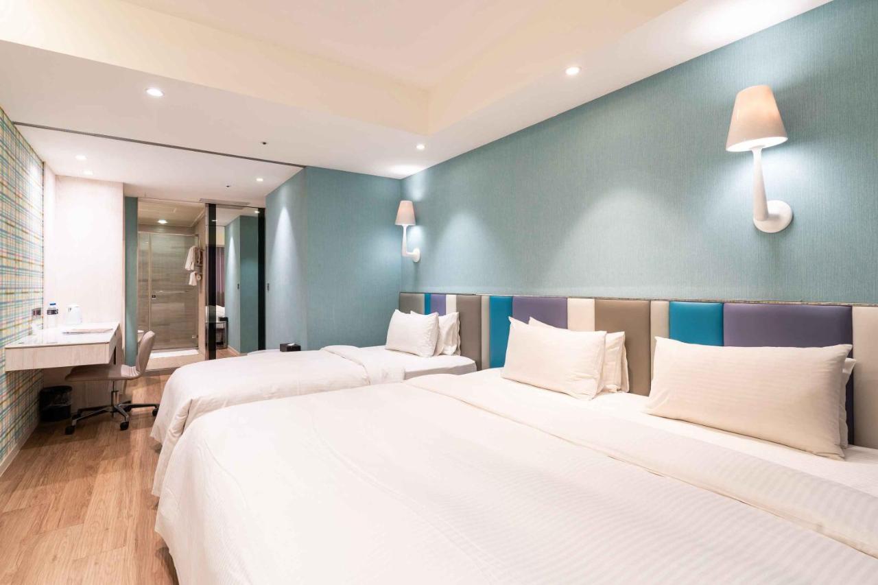 The Cloud Hotel Taichung Exterior photo