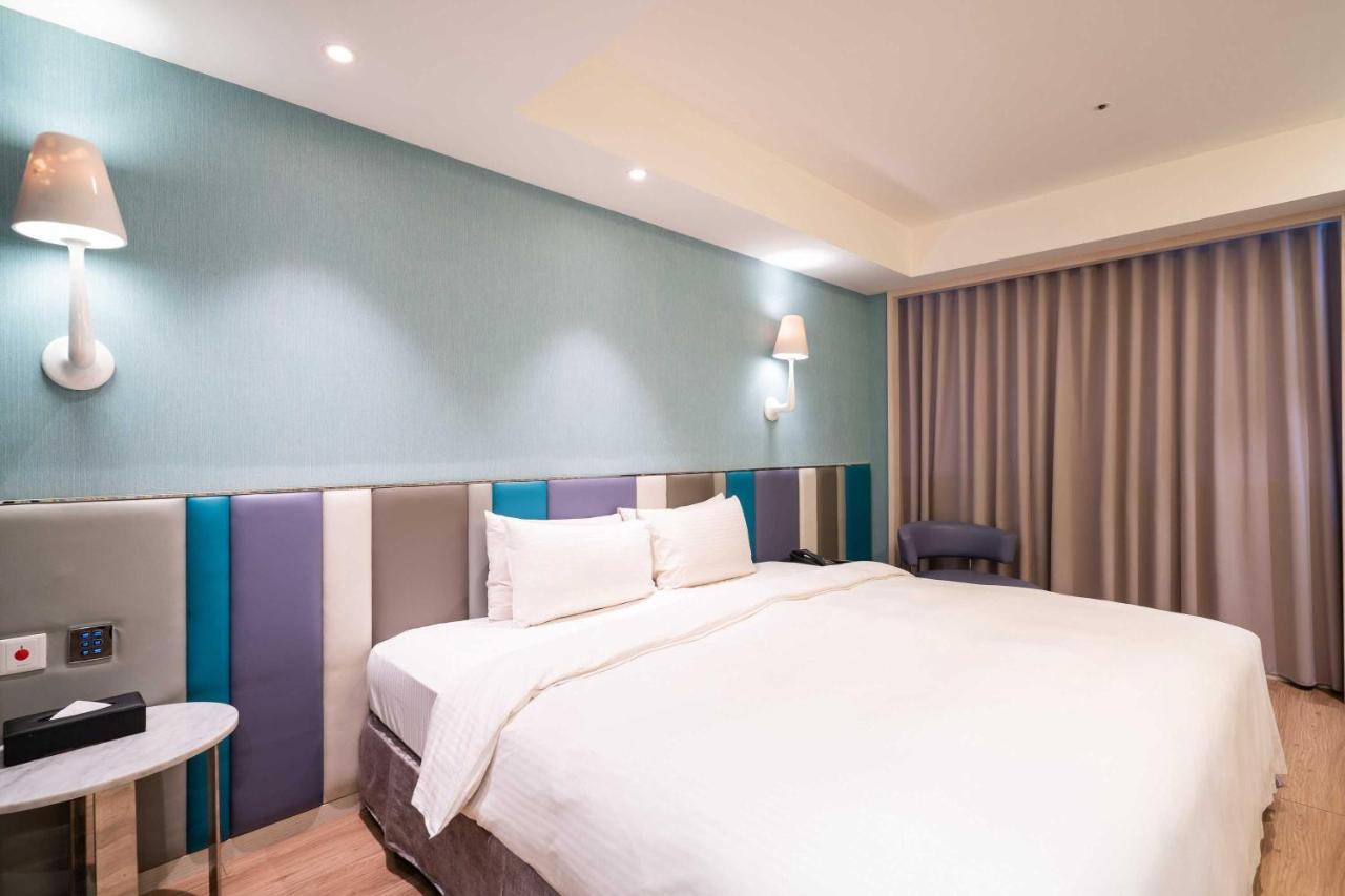 The Cloud Hotel Taichung Exterior photo