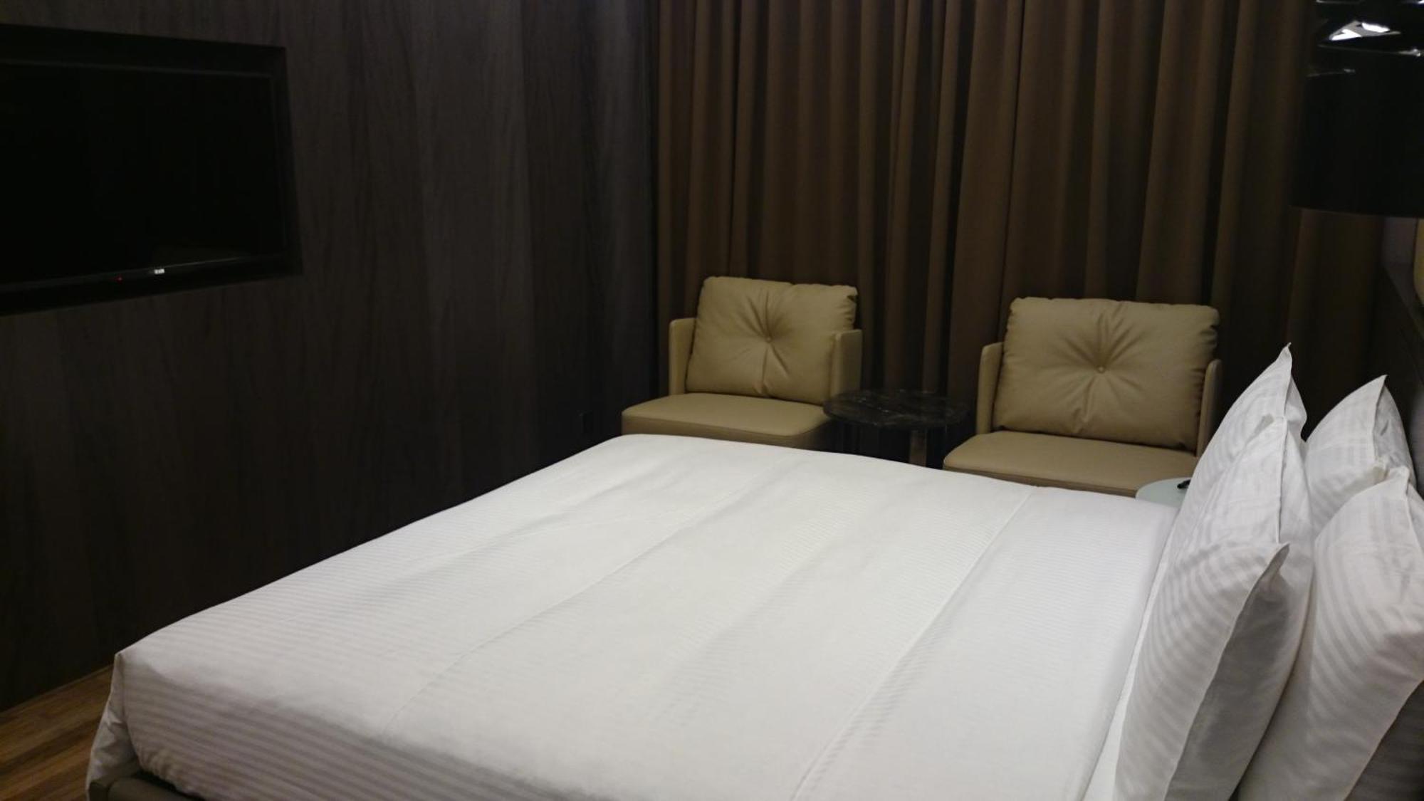 The Cloud Hotel Taichung Exterior photo