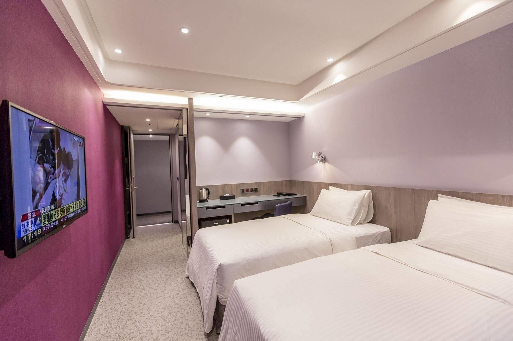 The Cloud Hotel Taichung Exterior photo